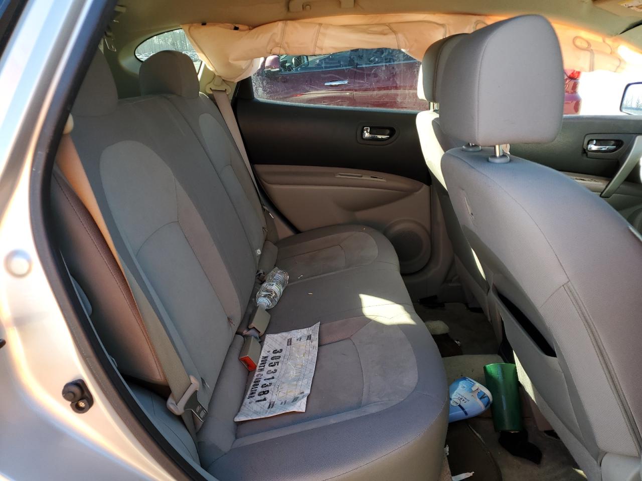 2010 Nissan Rogue - Image 11