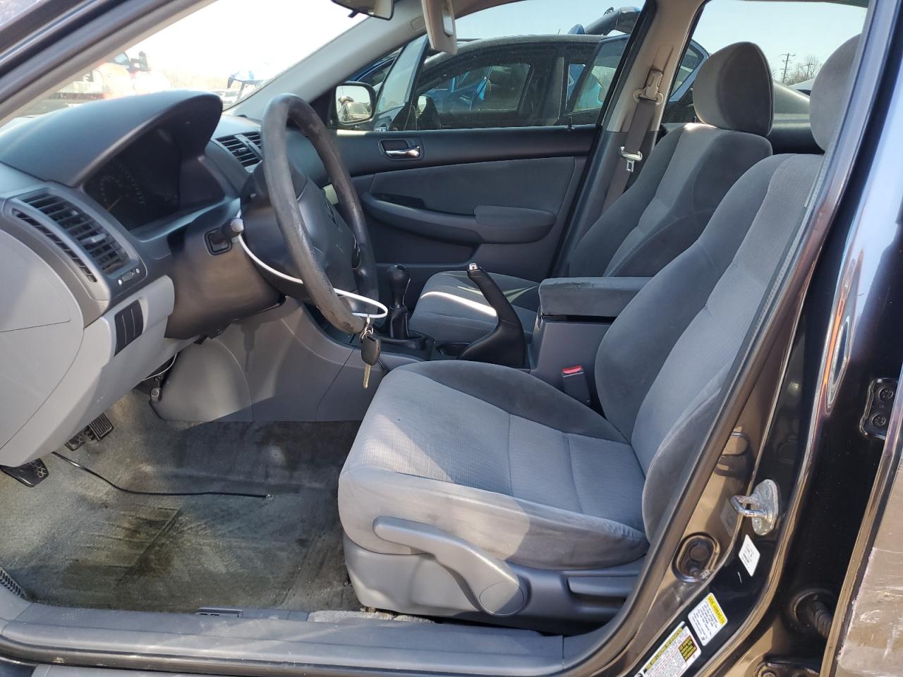 2005 Honda Accord - Image 7