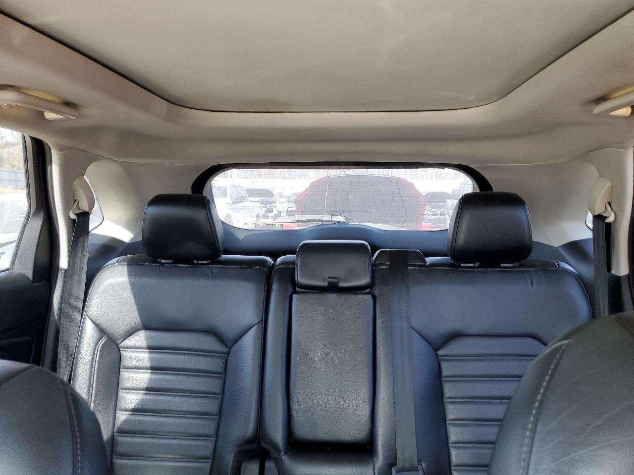 2015 Ford Edge - Image 10