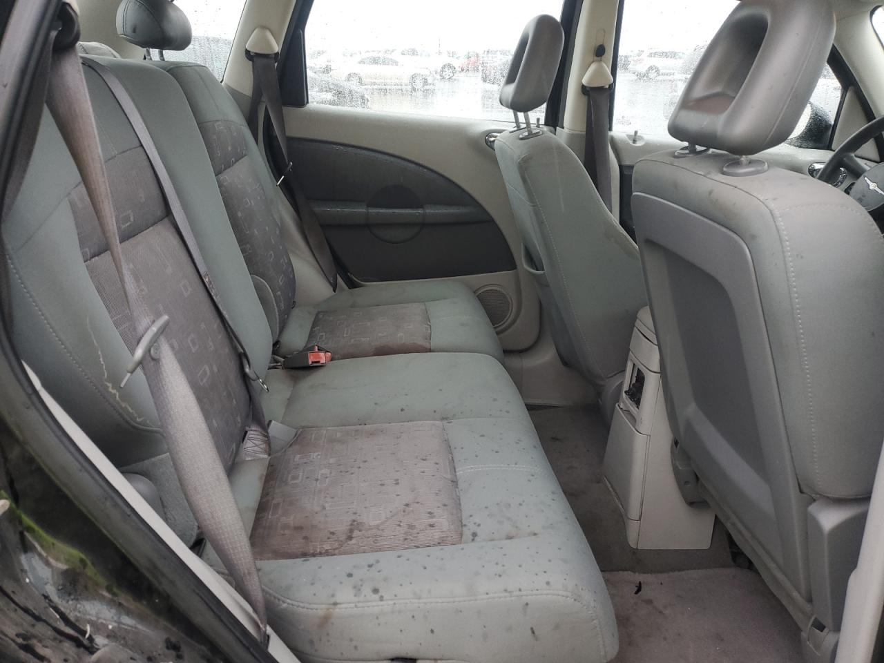 2006 Chrysler PT Cruiser - Image 10