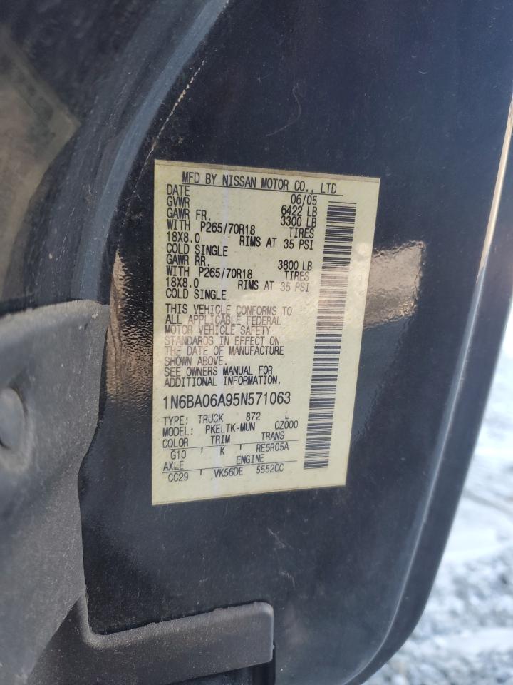 2005 Nissan Titan - Image 12