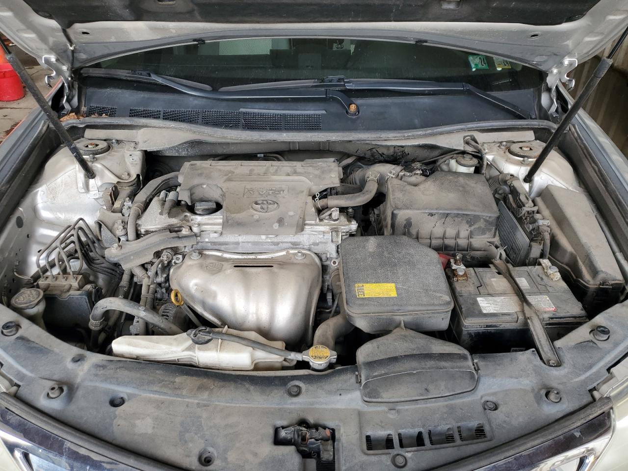 2012 Toyota Camry - Image 11