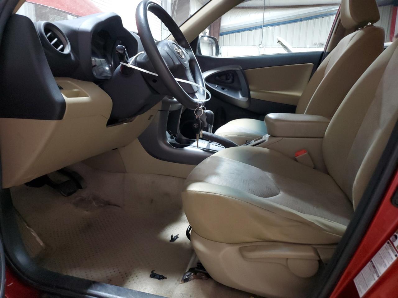 2011 Toyota RAV 4 - Image 7