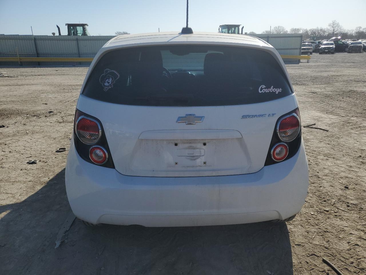 2015 Chevrolet Sonic - Image 6