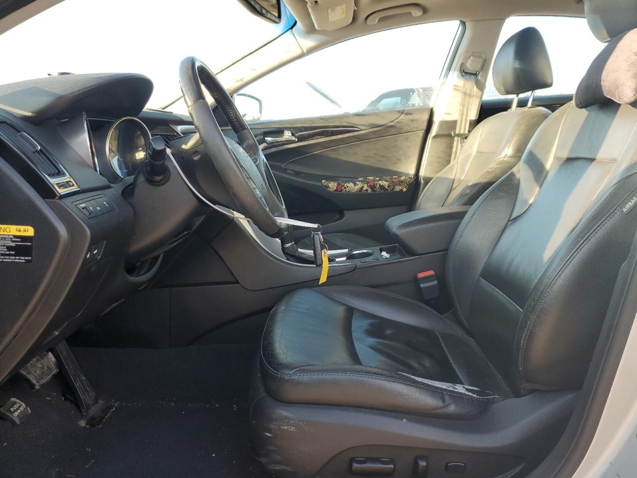 2012 Hyundai Sonata - Image 7