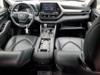2021 Toyota Highlander Hybrid Xle на продаже в Portland, OR - Rear End