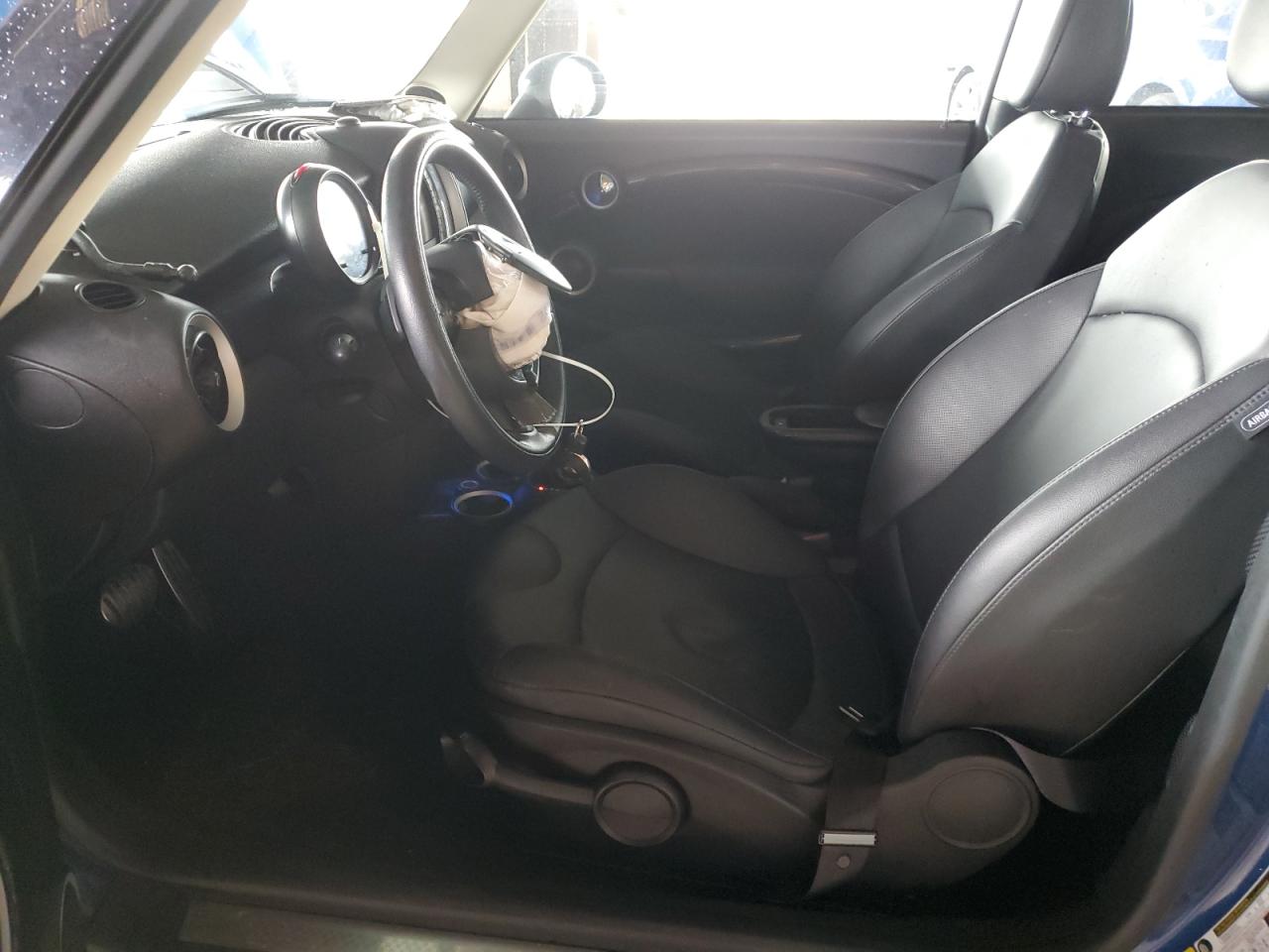 2013 MINI Cooper - Image 7