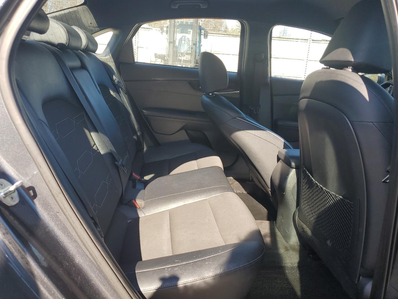 2021 Kia Forte - Image 10