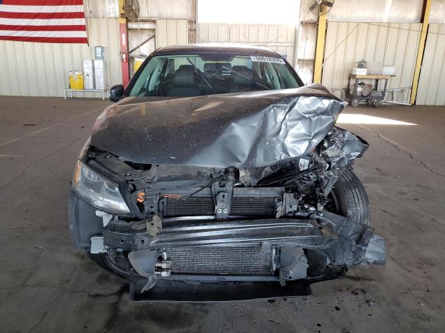 Sedans VOLKSWAGEN JETTA 2012 Szary