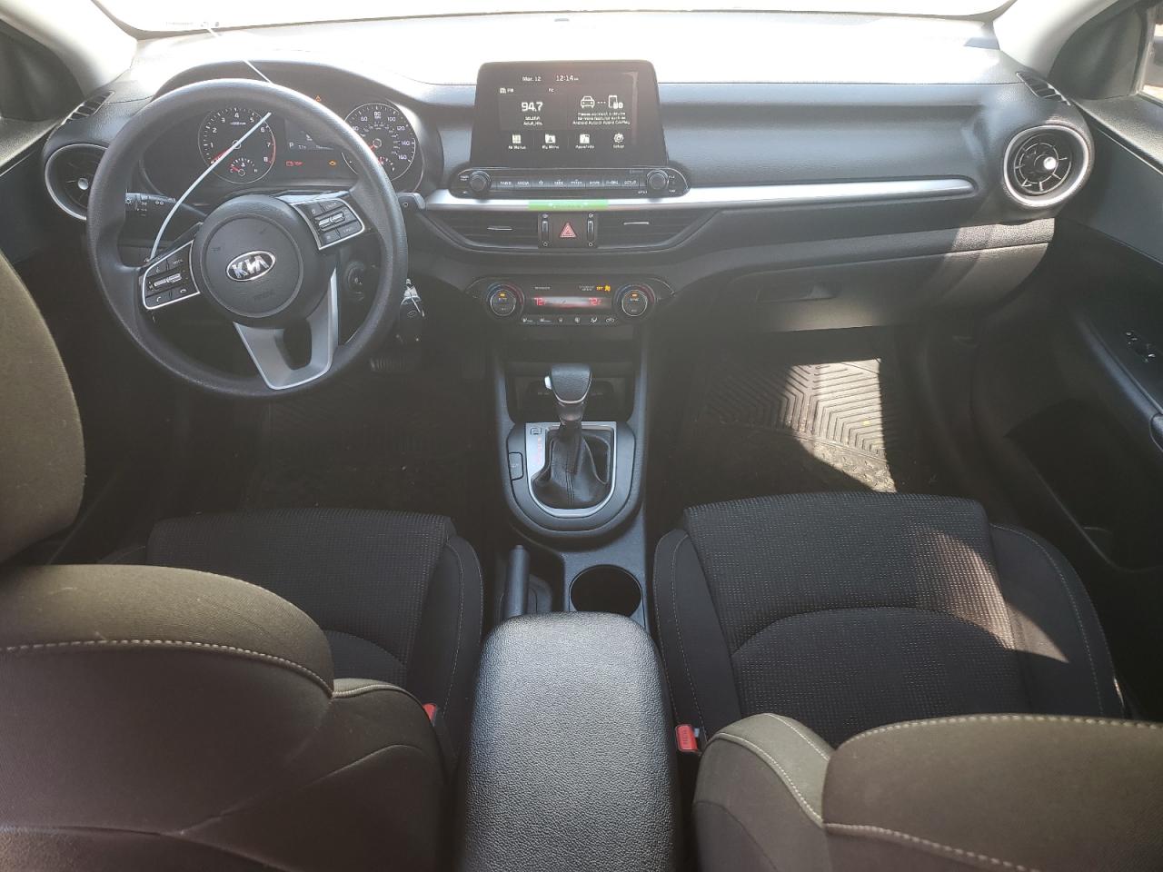 2019 Kia Forte - Image 8