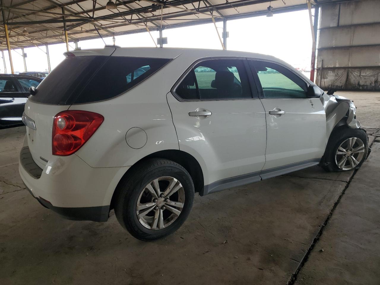 2015 Chevrolet Equinox - Image 3