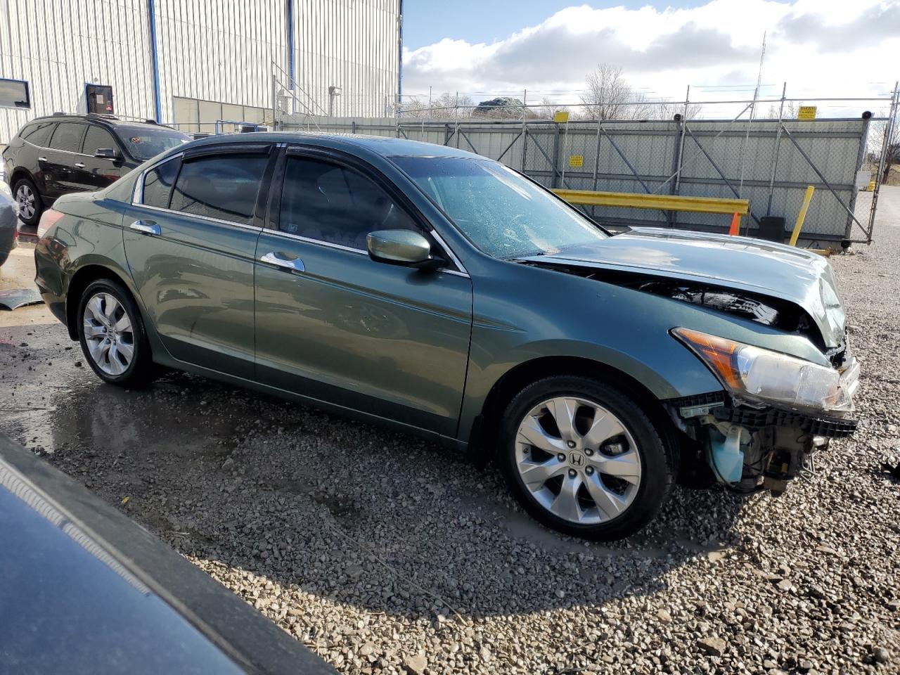 2009 Honda Accord - Image 4