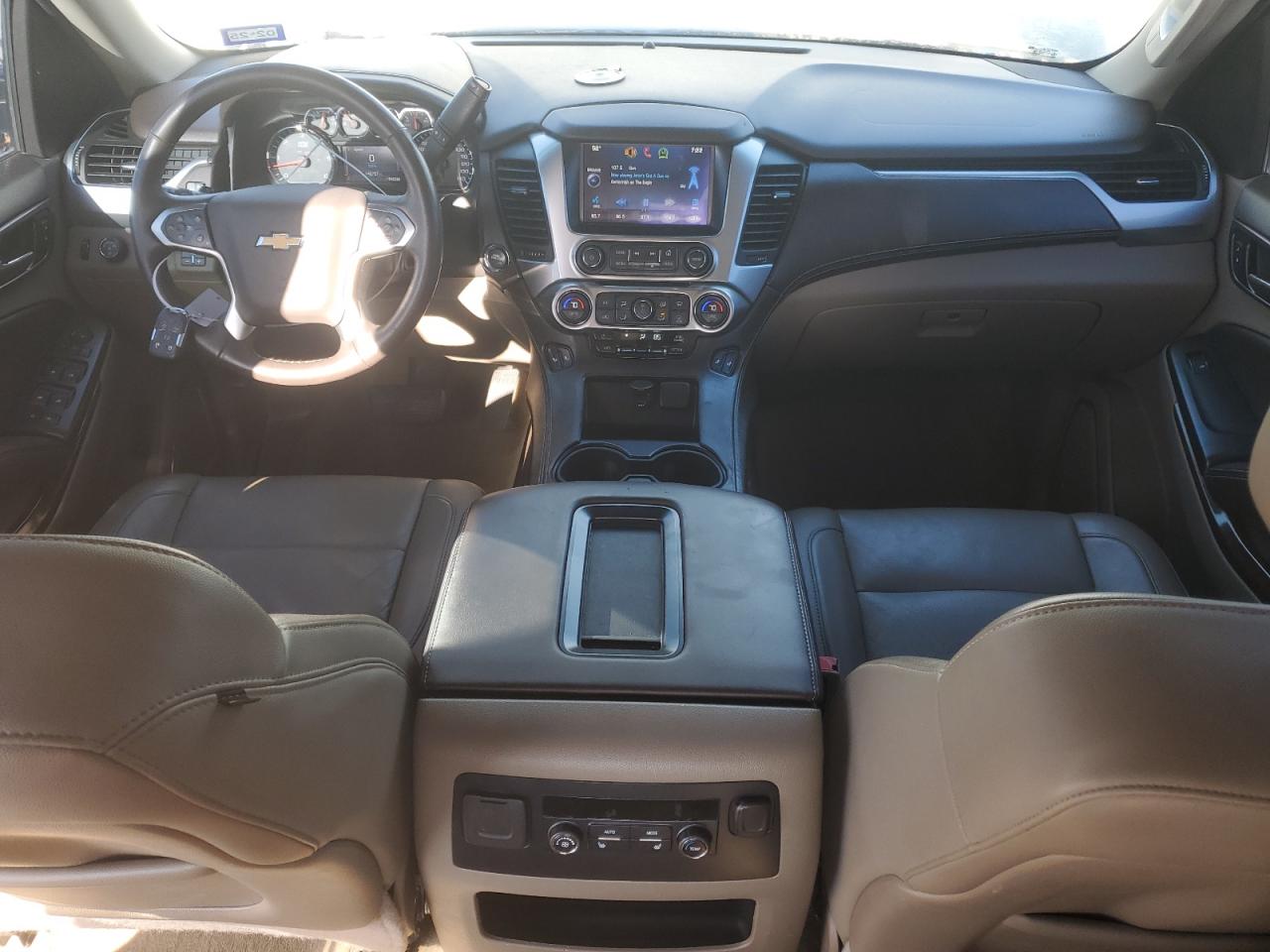 2015 Chevrolet Suburban - Image 8