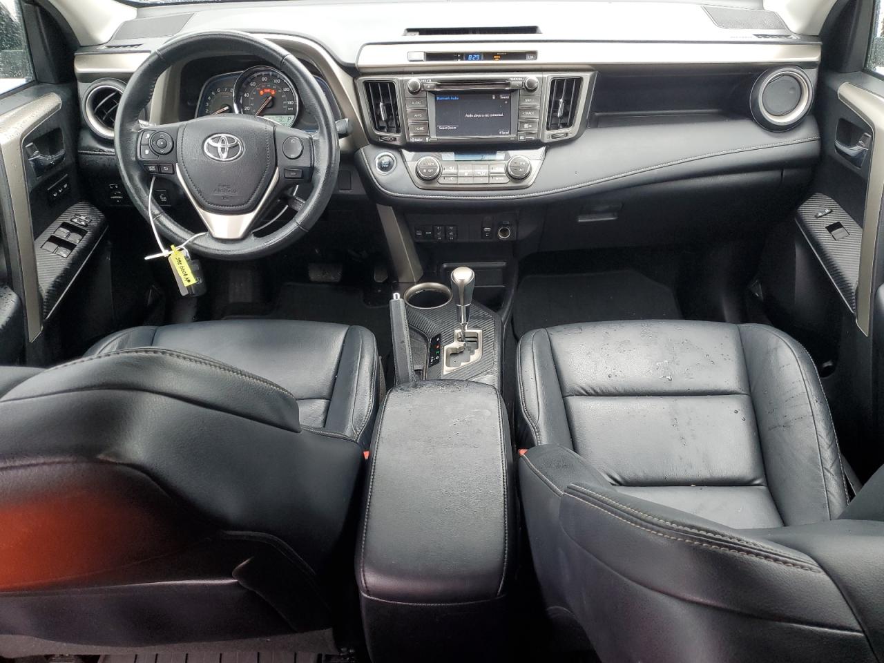 2015 Toyota RAV 4 - Image 8