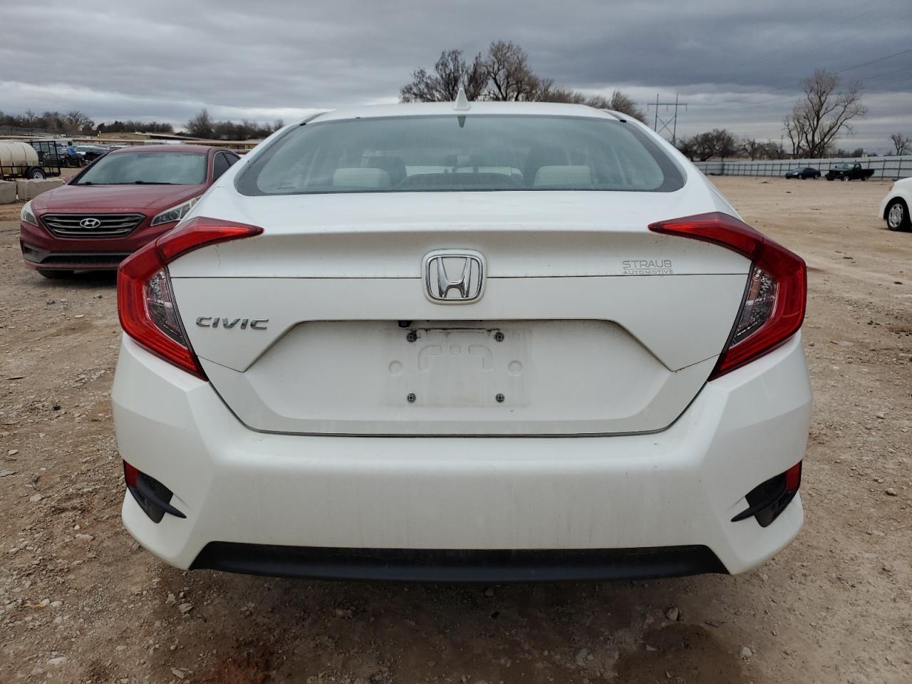 2018 Honda Civic - Image 6