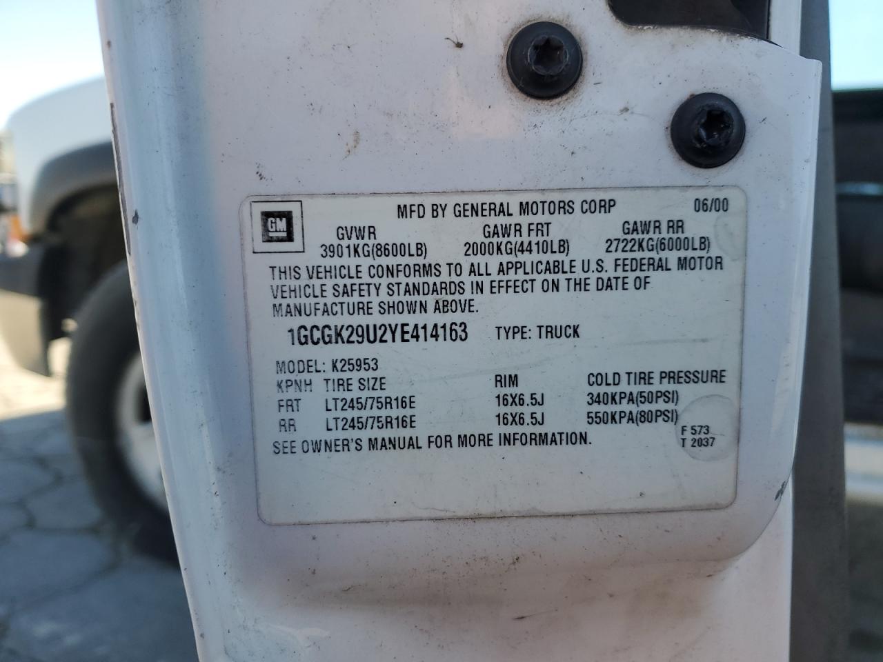 2000 Chevrolet Silverado - Image 12