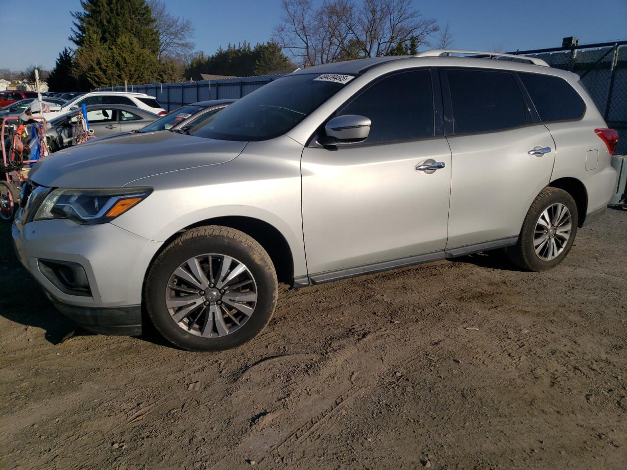 2017 Nissan Pathfinder S