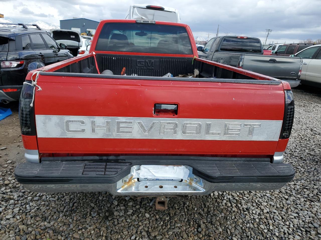 1997 Chevrolet GMT-400 - Image 6
