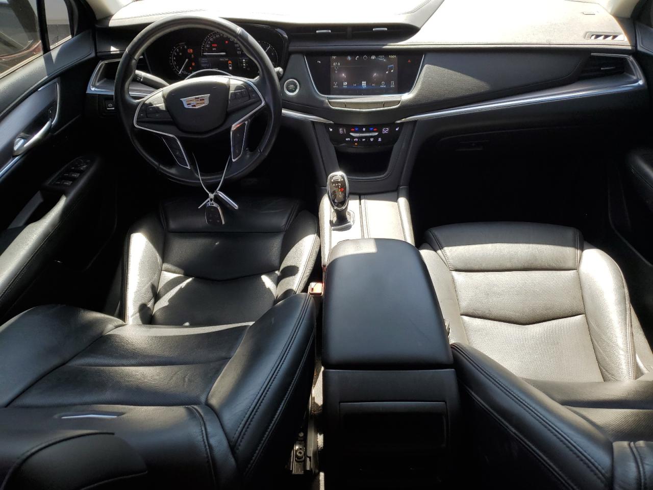 2018 Cadillac XT5 - Image 8