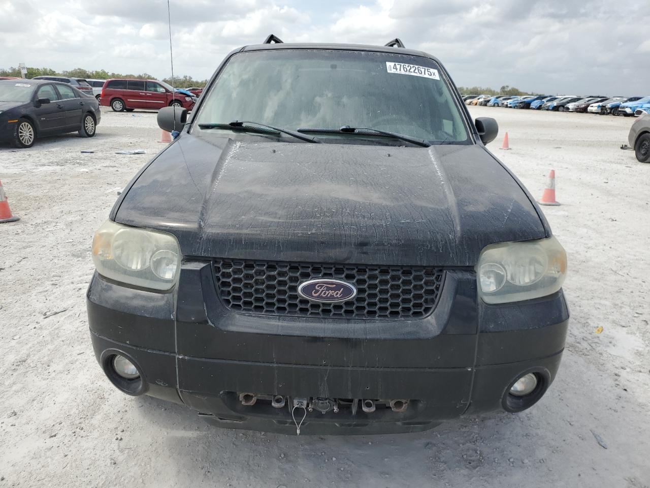 2007 Ford Escape - Image 5
