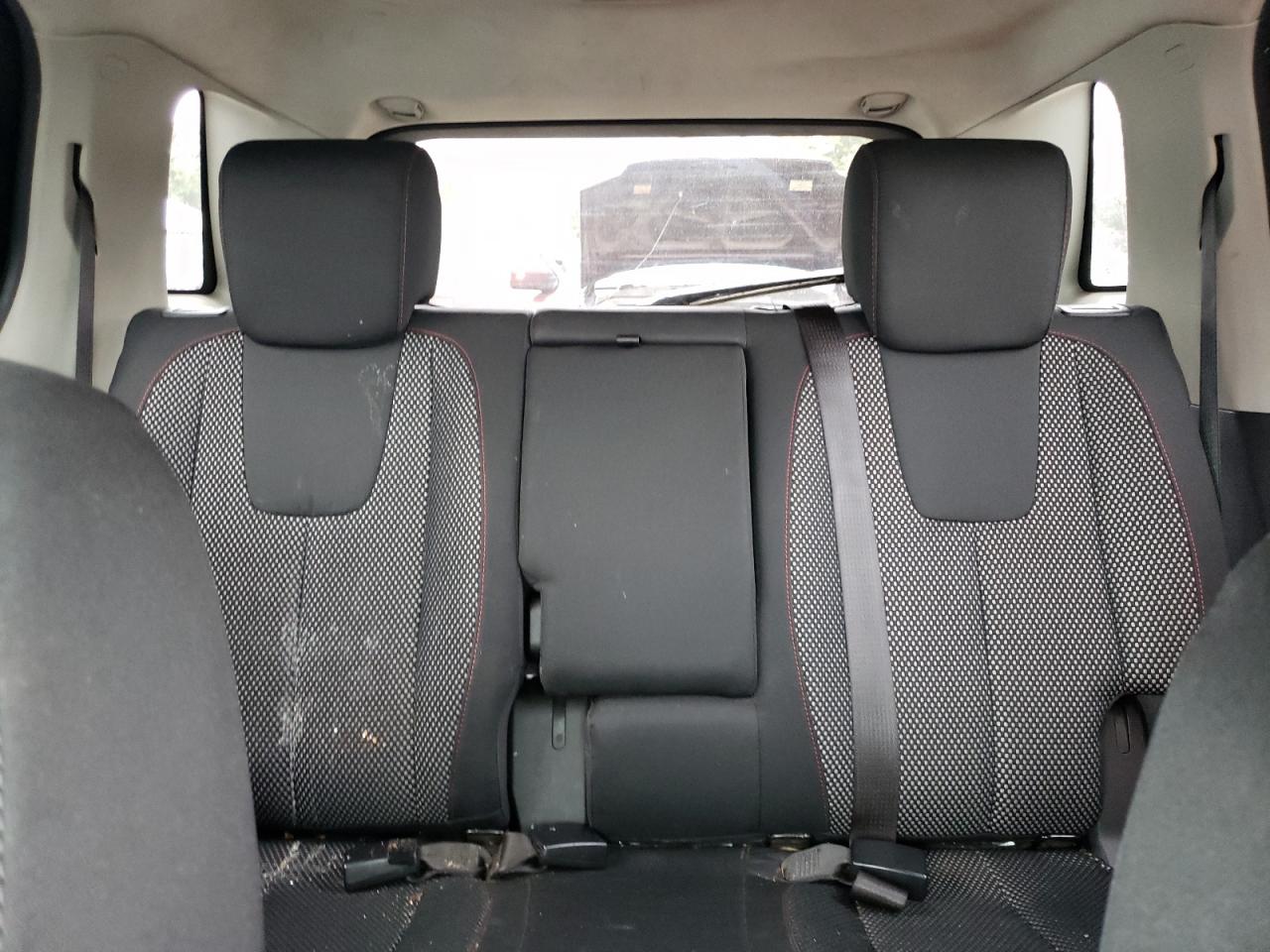 2011 GMC Terrain - Image 10
