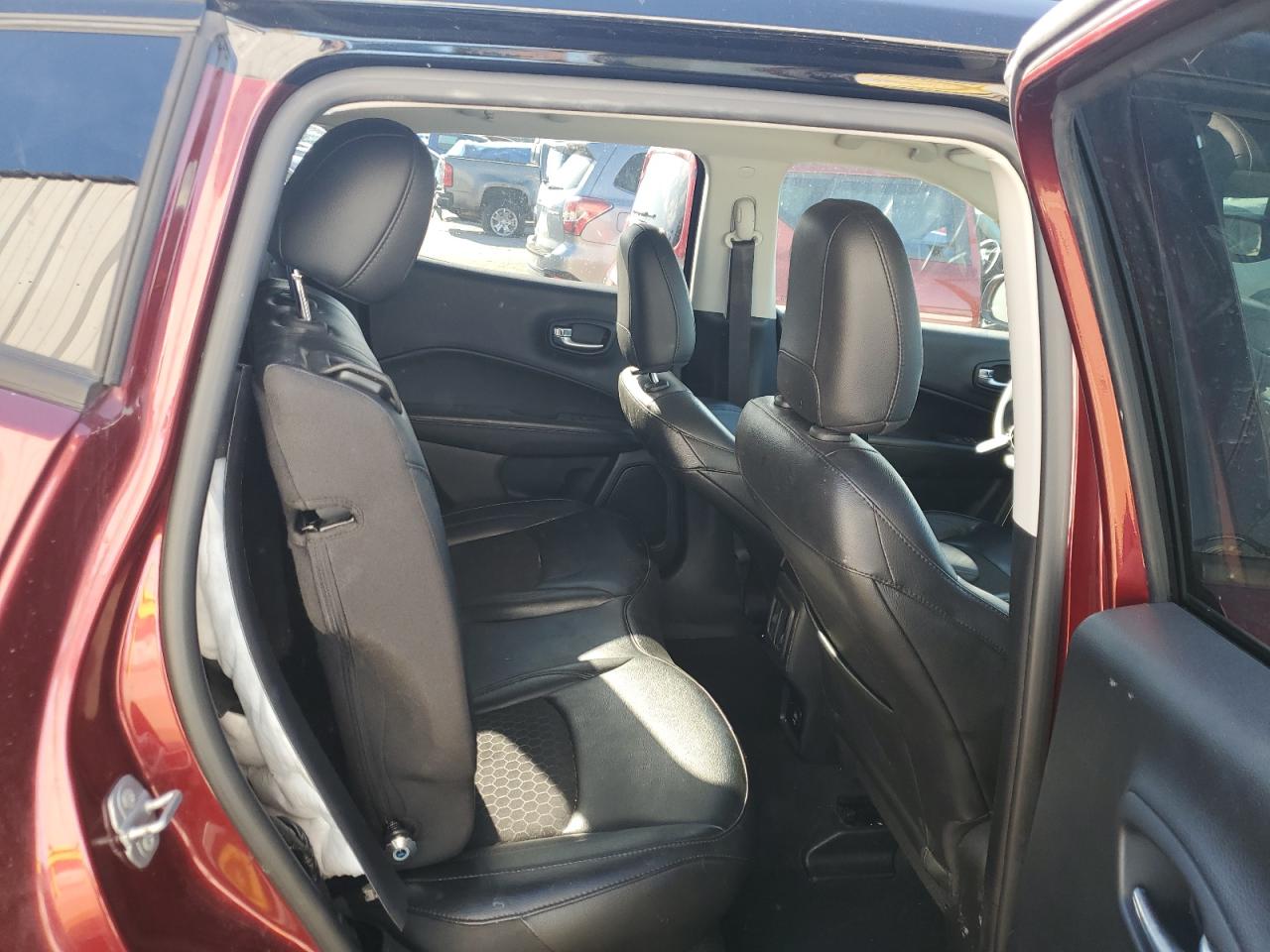 2021 Jeep Compass - Image 11