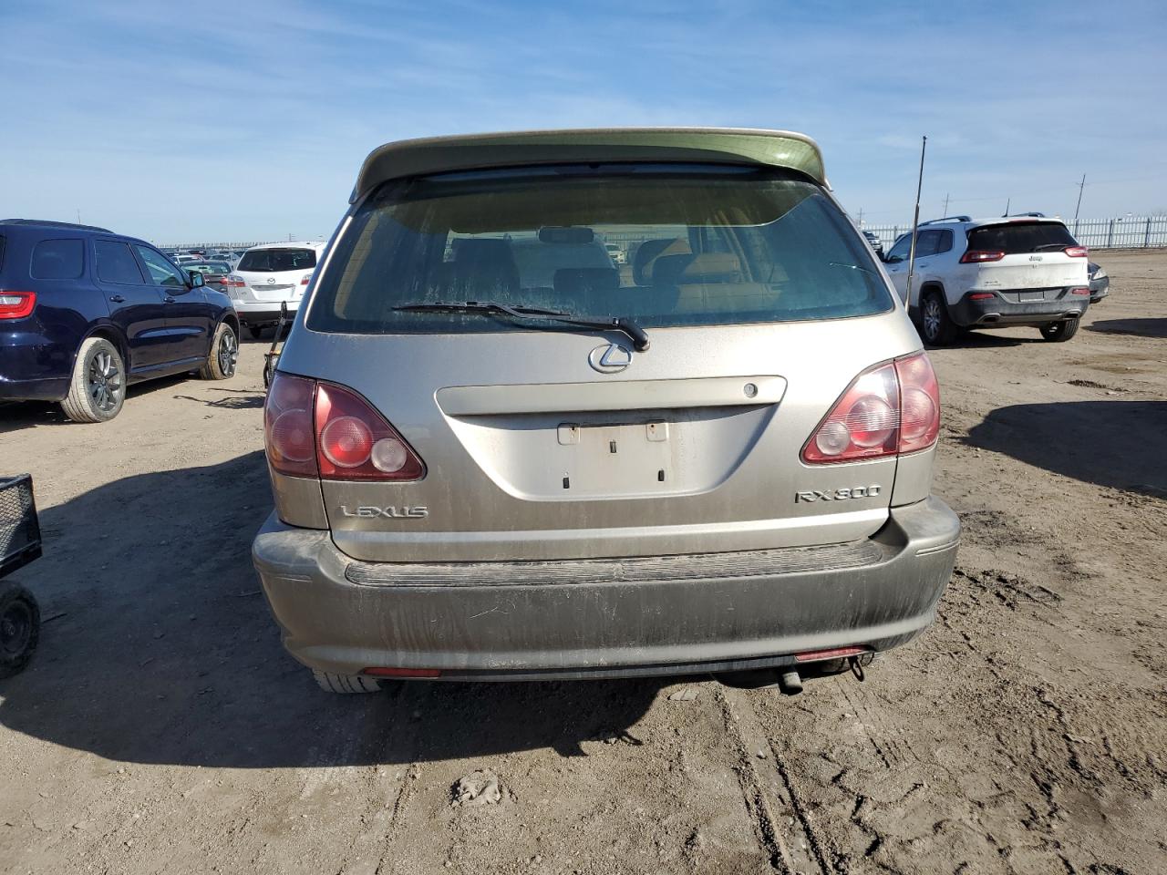 2000 Lexus RX - Image 6