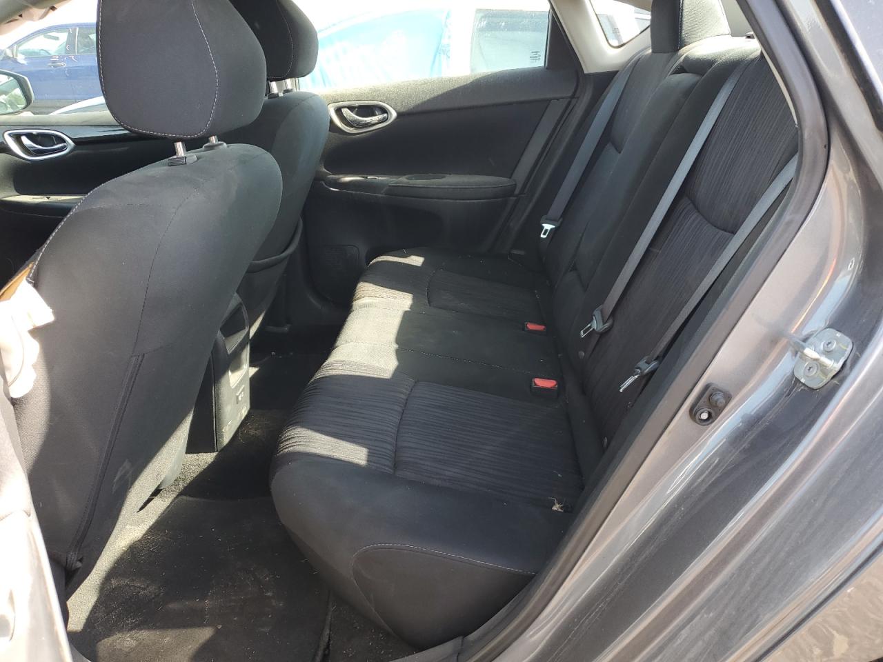 2019 Nissan Sentra - Image 10