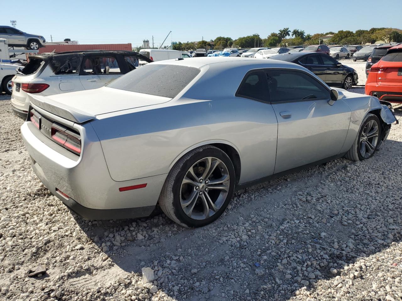 2020 Dodge Challenger - Image 3