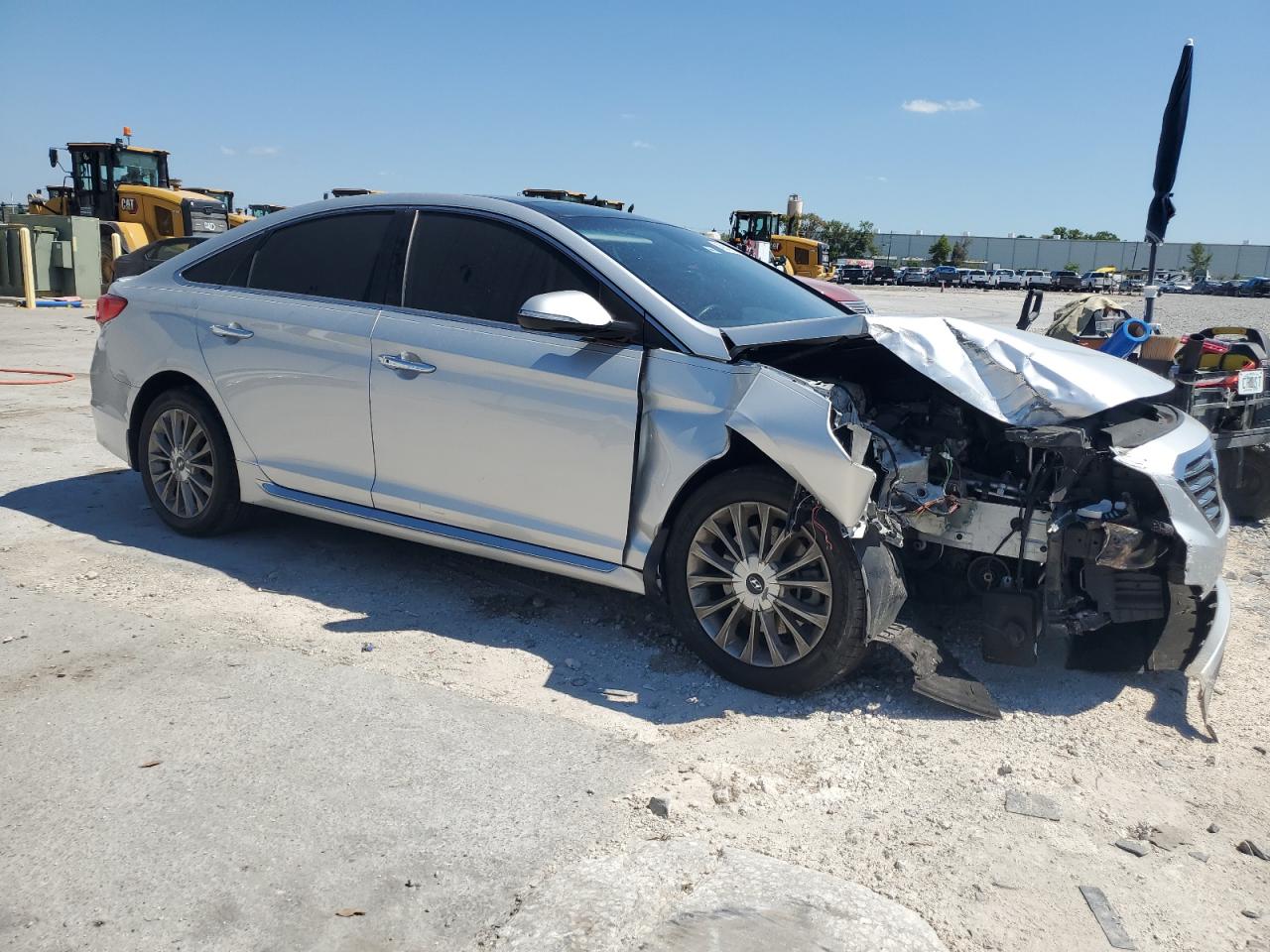 2015 Hyundai Sonata - Image 4