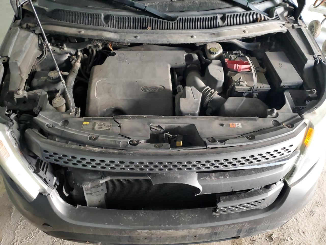 2011 Ford Explorer - Image 12