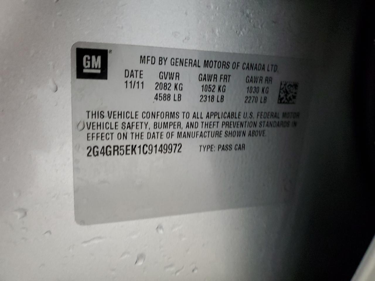 2012 Buick Regal - Image 12