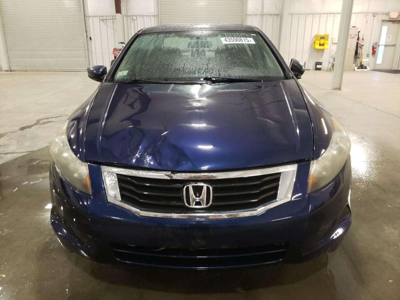 2009 Honda Accord - Image 5