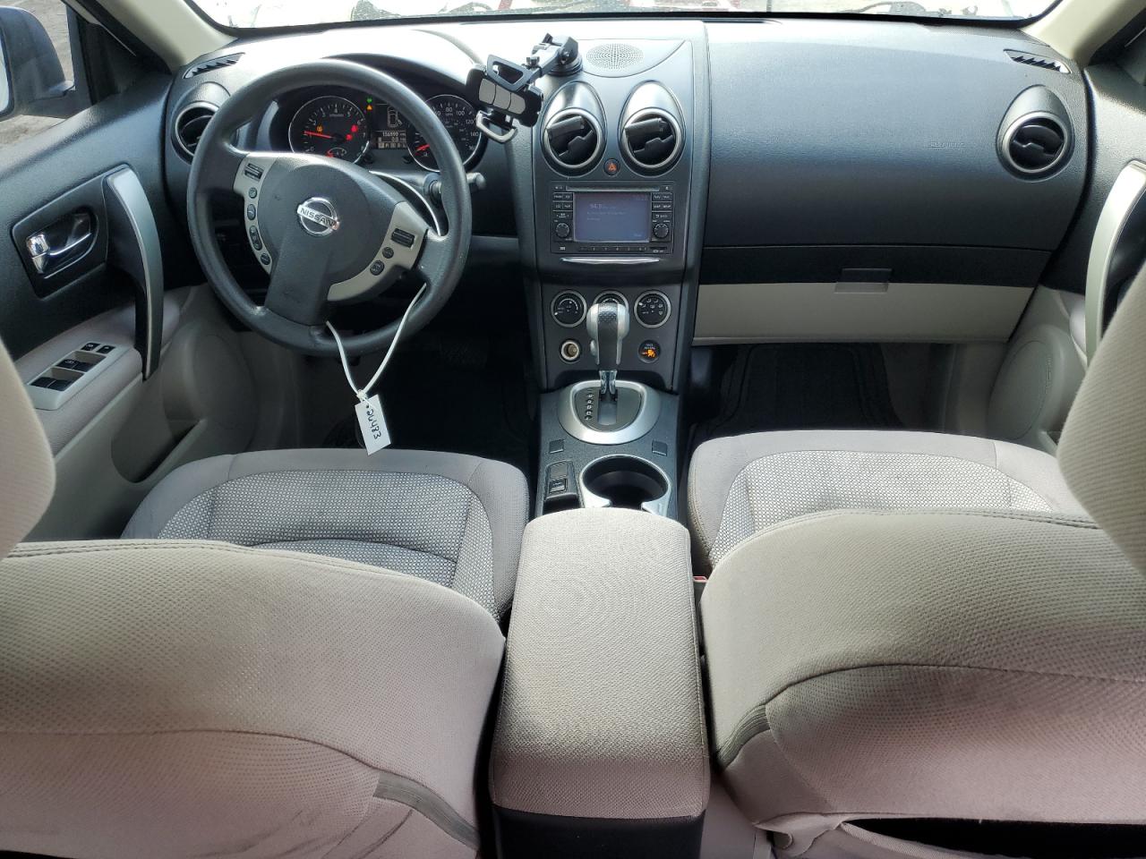 2012 Nissan Rogue - Image 8