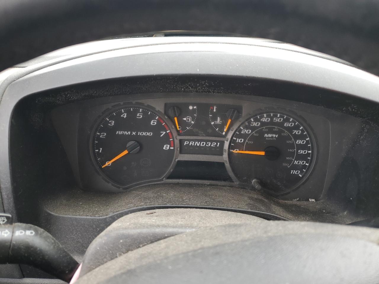 2004 Chevrolet Colorado - Image 9