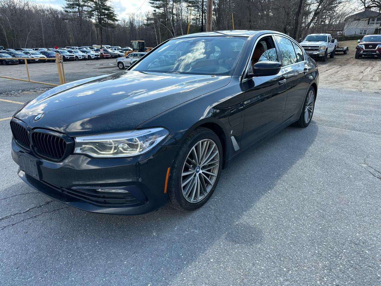 2018 Bmw 530Xe for Sale in North Billerica, MA - Minor Dent/Scratches