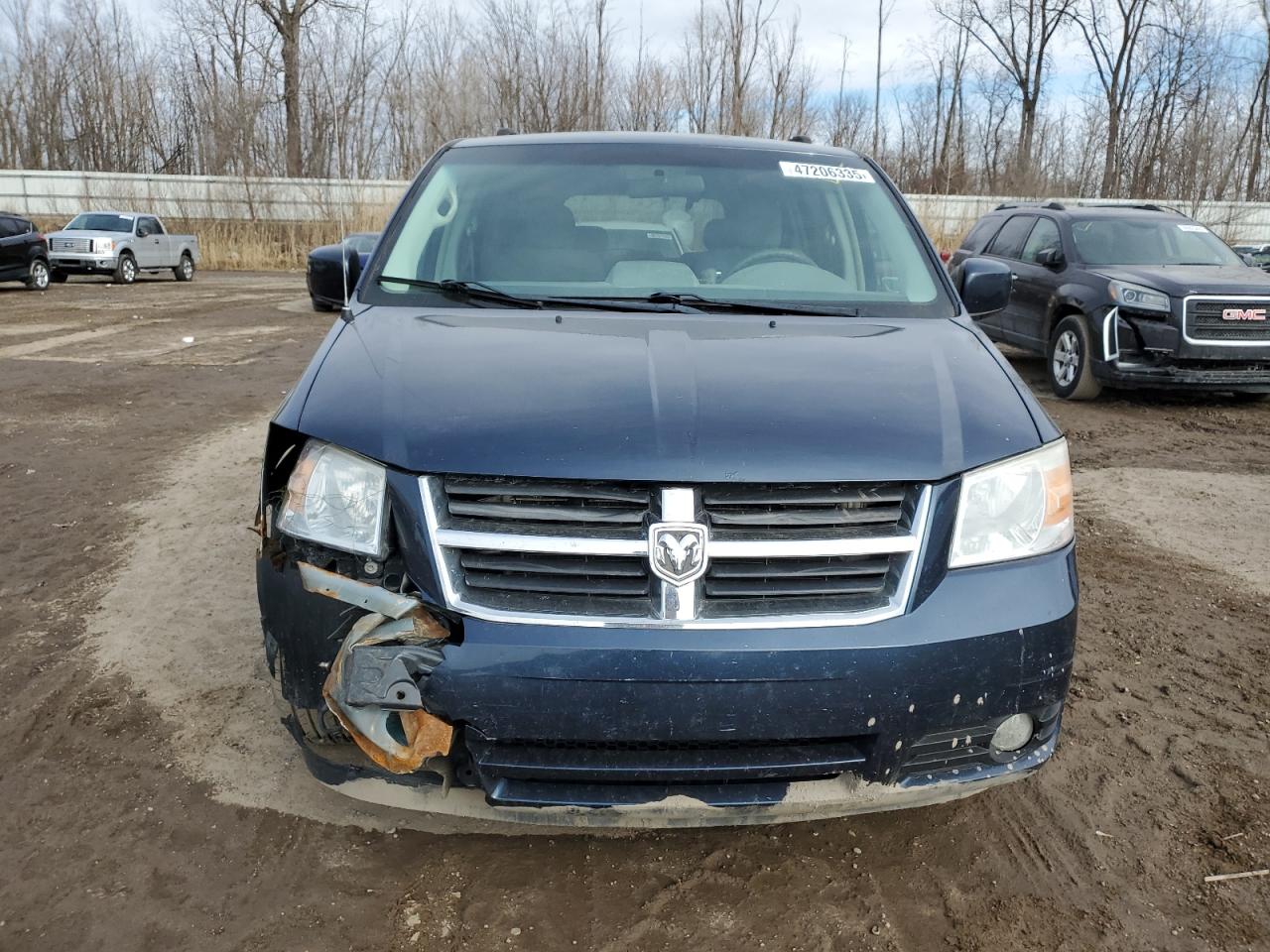 2009 Dodge Caravan - Image 5