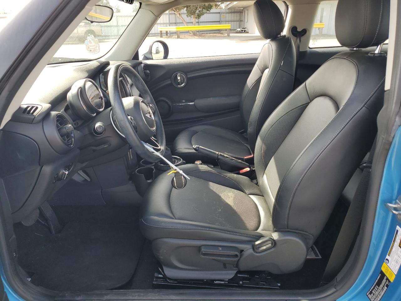 2015 MINI Cooper - Image 7