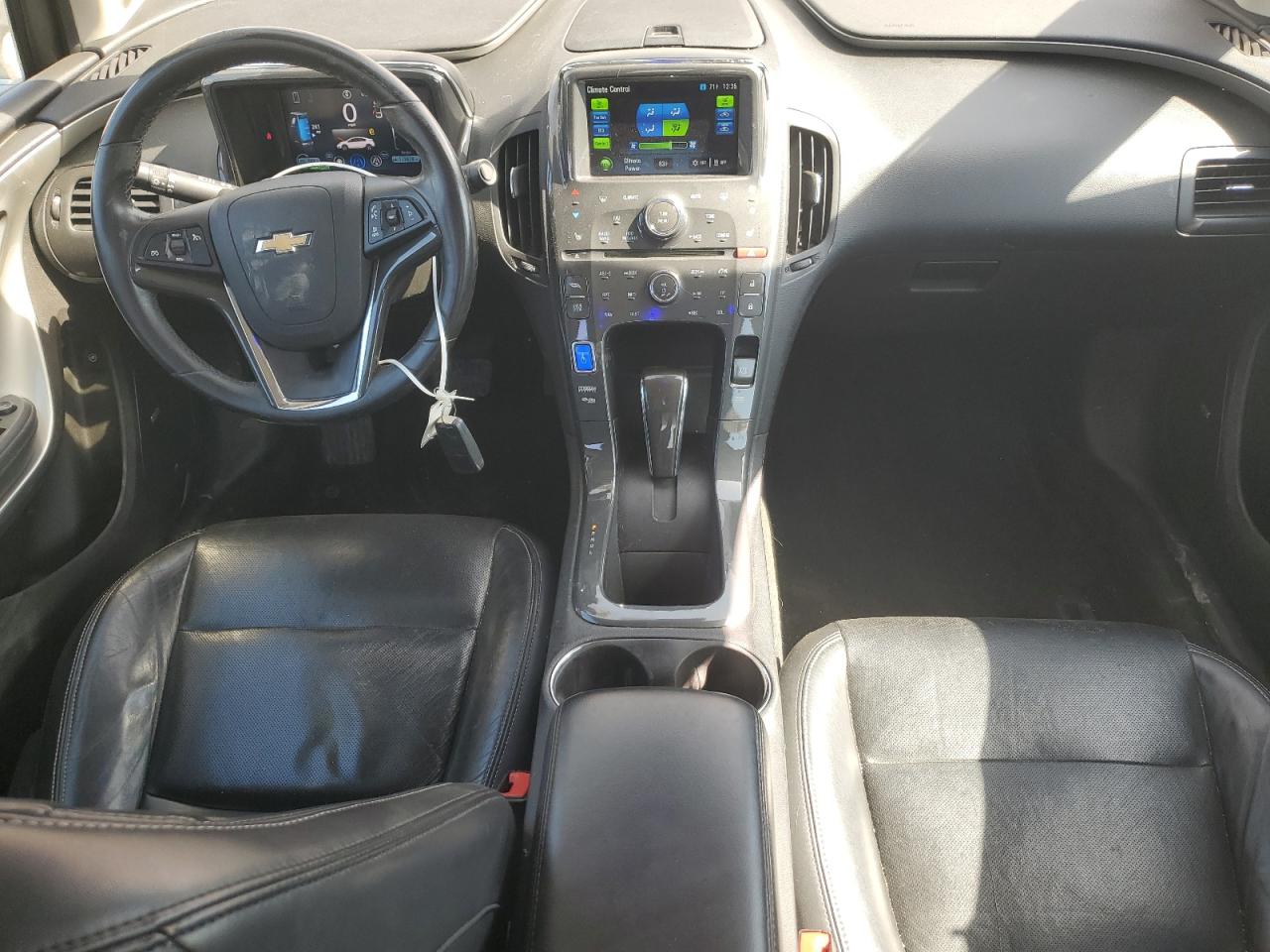 2012 Chevrolet Volt - Image 8