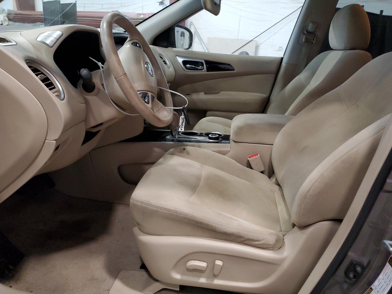 2014 Nissan Pathfinder - Image 7