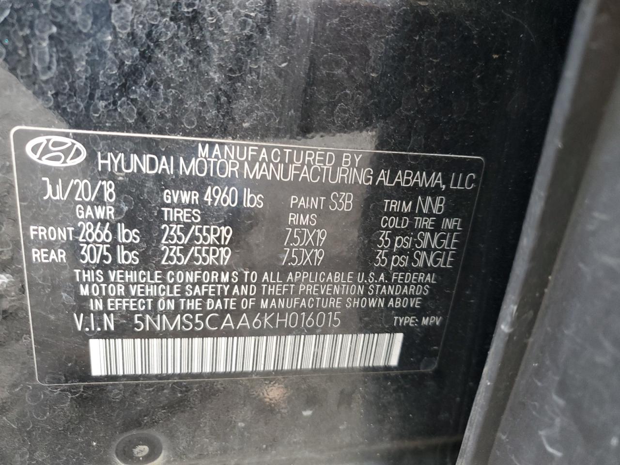 2019 Hyundai Santa Fe - Image 13
