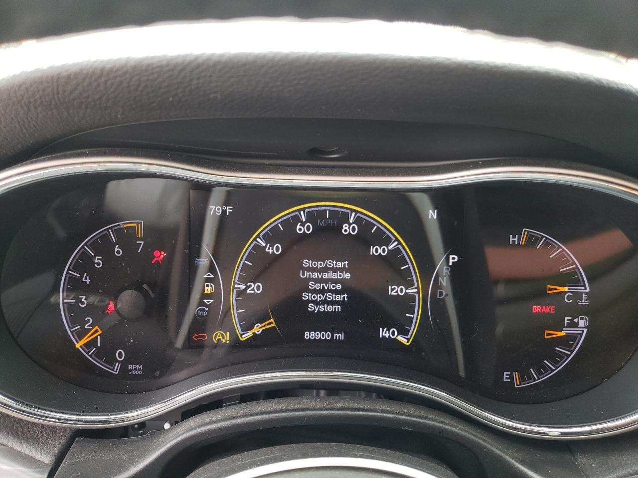 2019 Jeep Grand Cherokee - Image 9