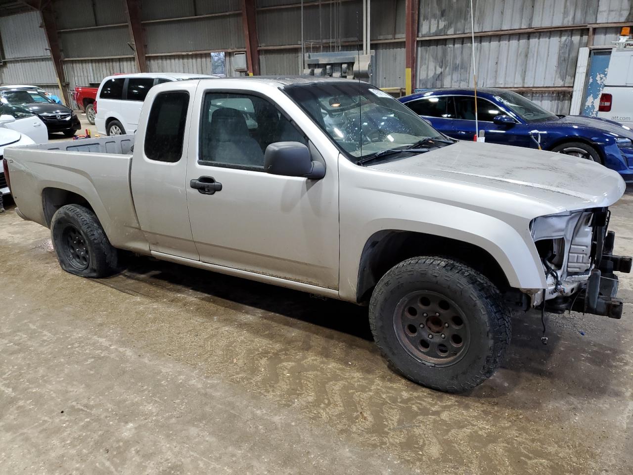 2005 Chevrolet Colorado - Image 4