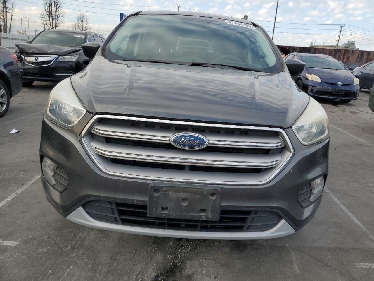 2017 Ford Escape - Image 5