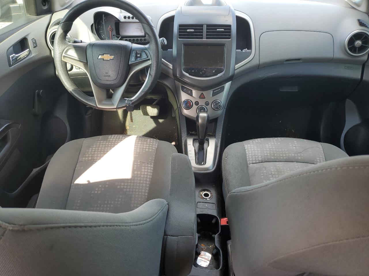 2014 Chevrolet Sonic - Image 8
