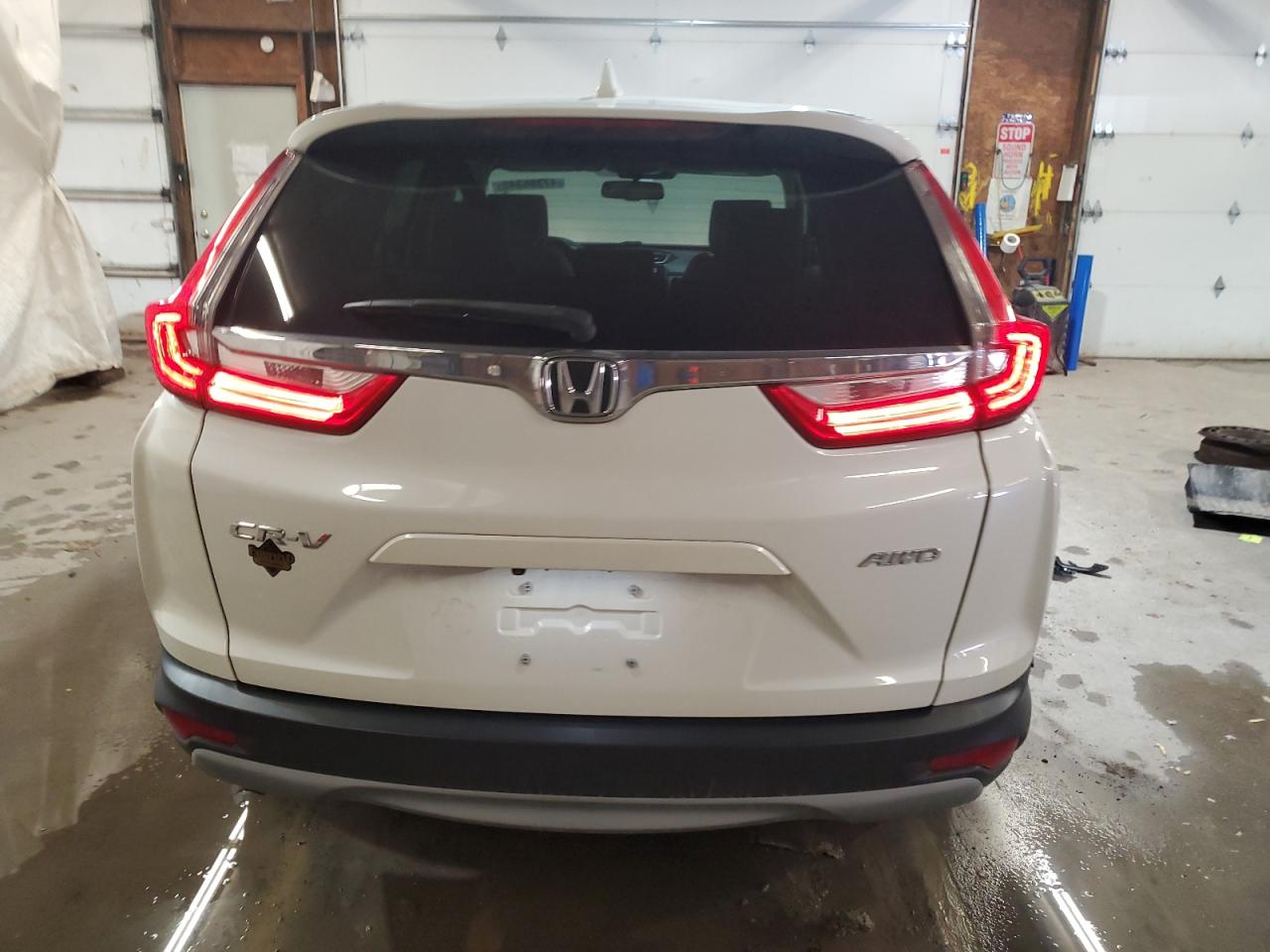 2017 Honda CR-V - Image 6