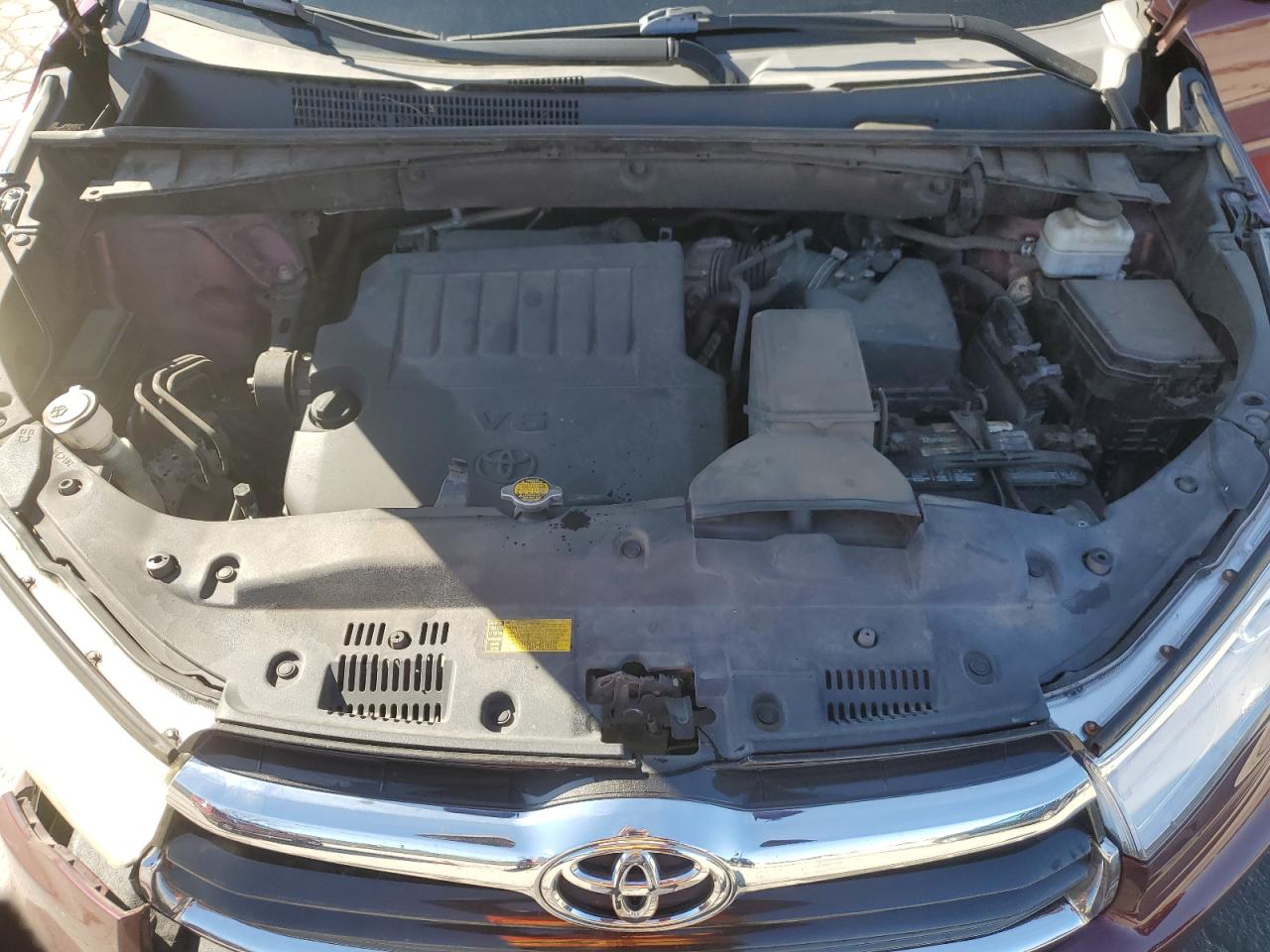 2014 Toyota Highlander - Image 12