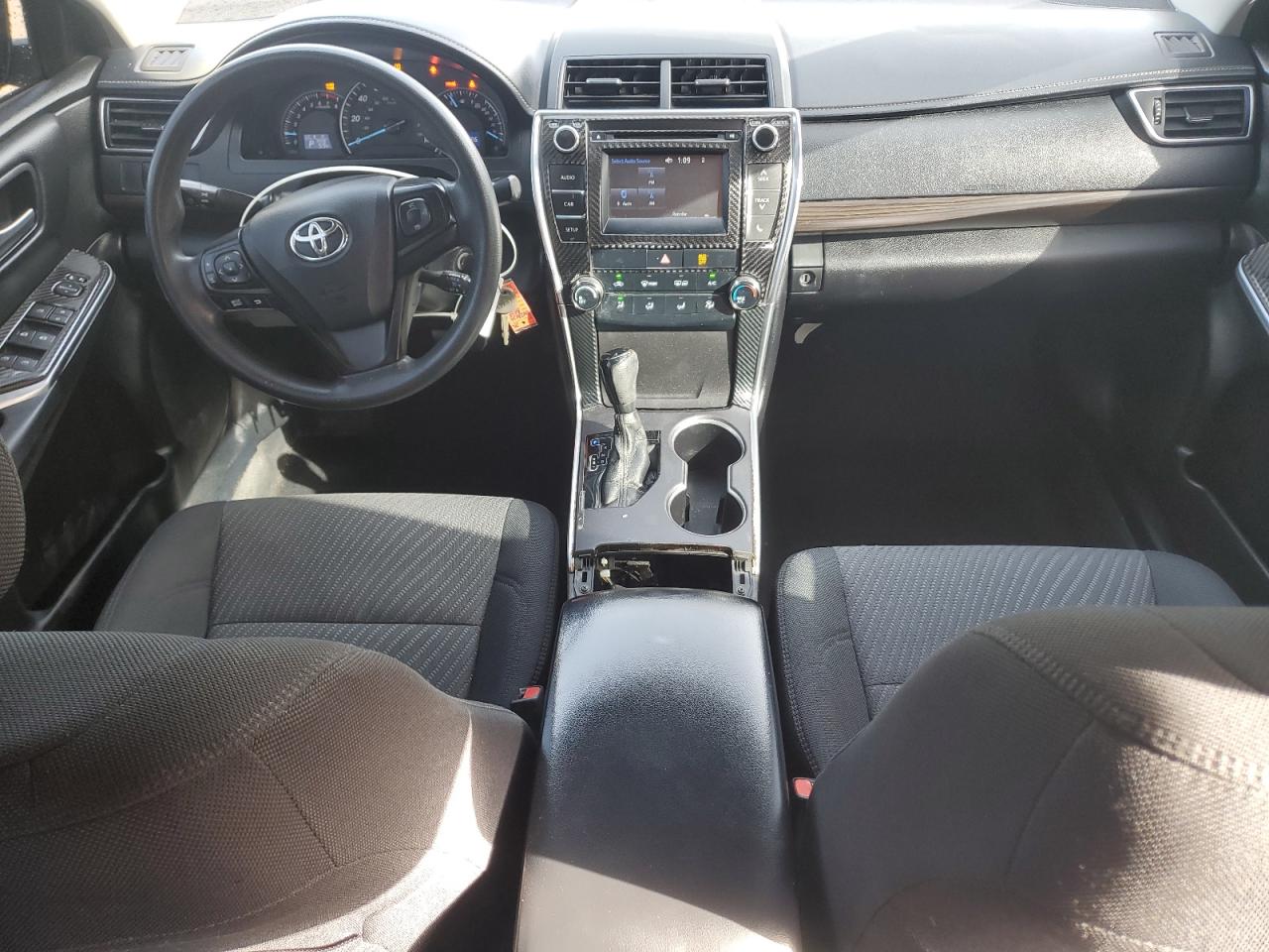 2015 Toyota Camry - Image 8