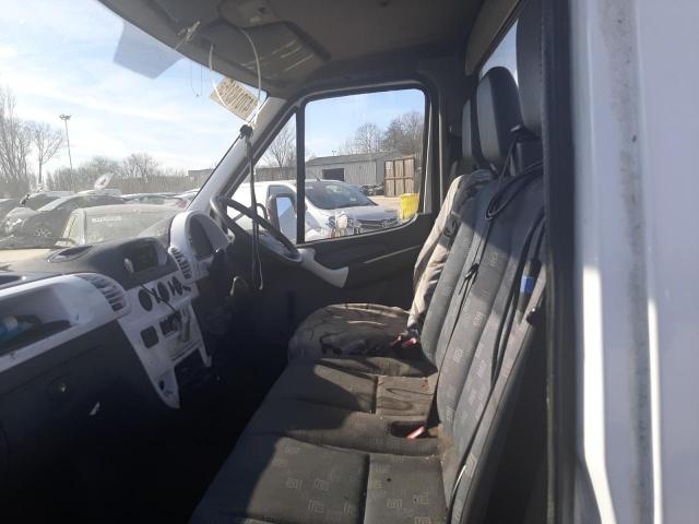 2003 MERCEDES BENZ SPRINTER 3