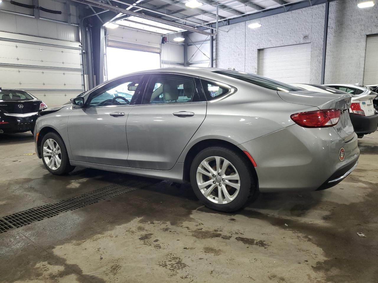 2015 Chrysler 200 - Image 2